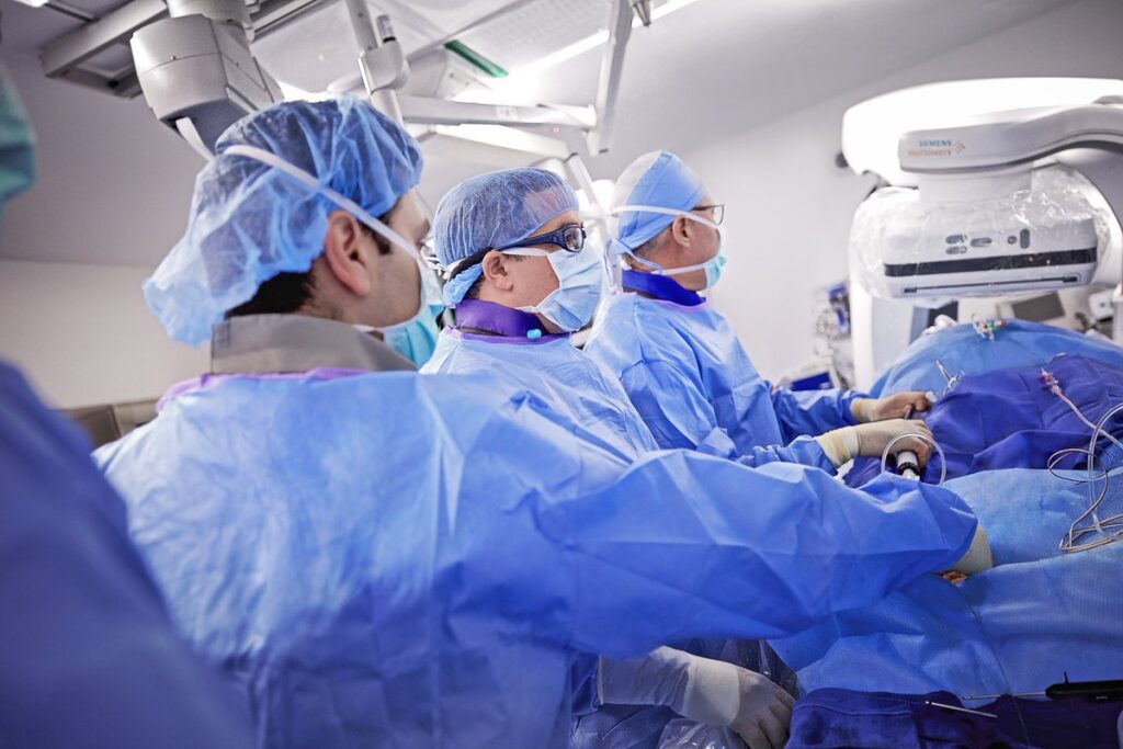 When to Visit an Orthopedic Surgeon?